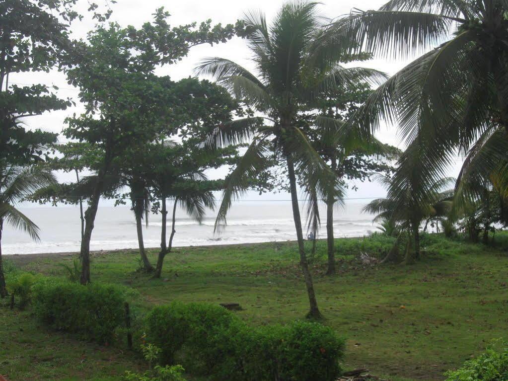 Cabinas Miss Miriam 2 Tortuguero Ngoại thất bức ảnh