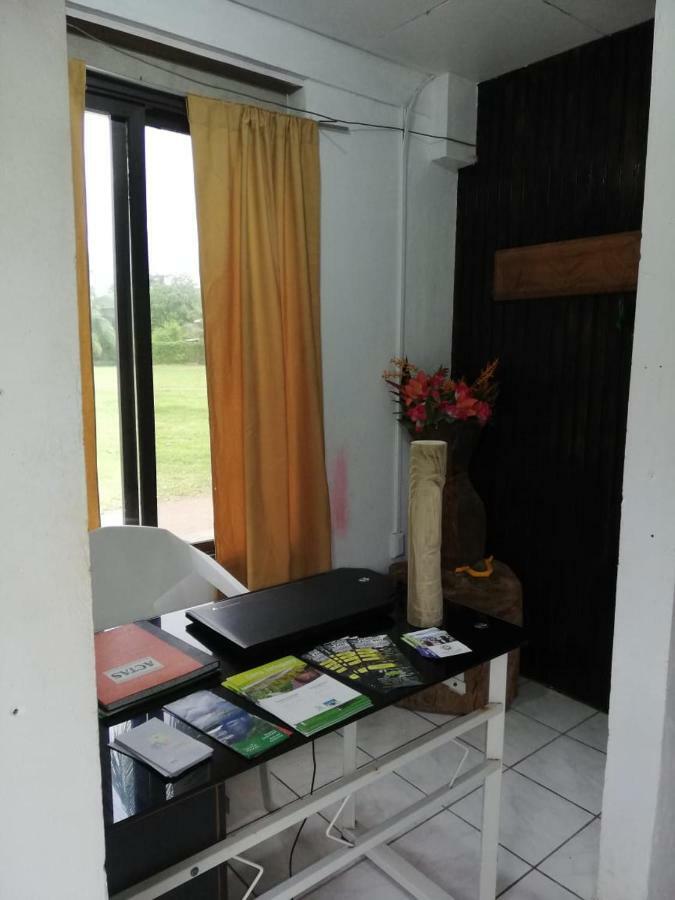 Cabinas Miss Miriam 2 Tortuguero Ngoại thất bức ảnh